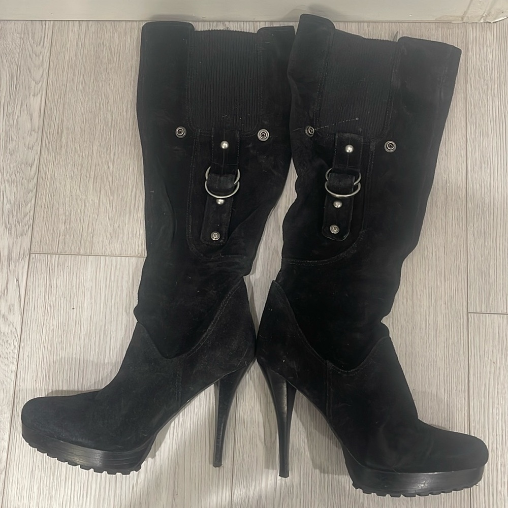 Guess size 6 boots